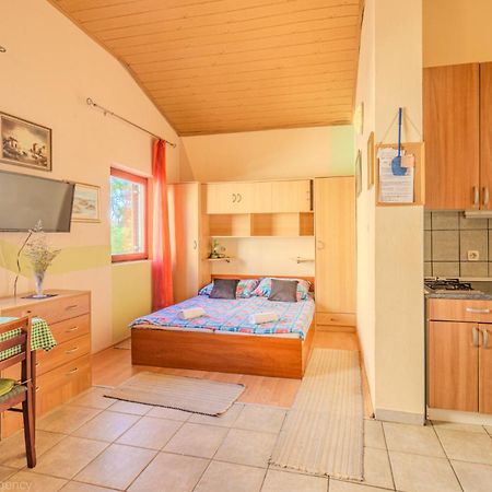 Zdenko Apartment Metajna Exterior foto